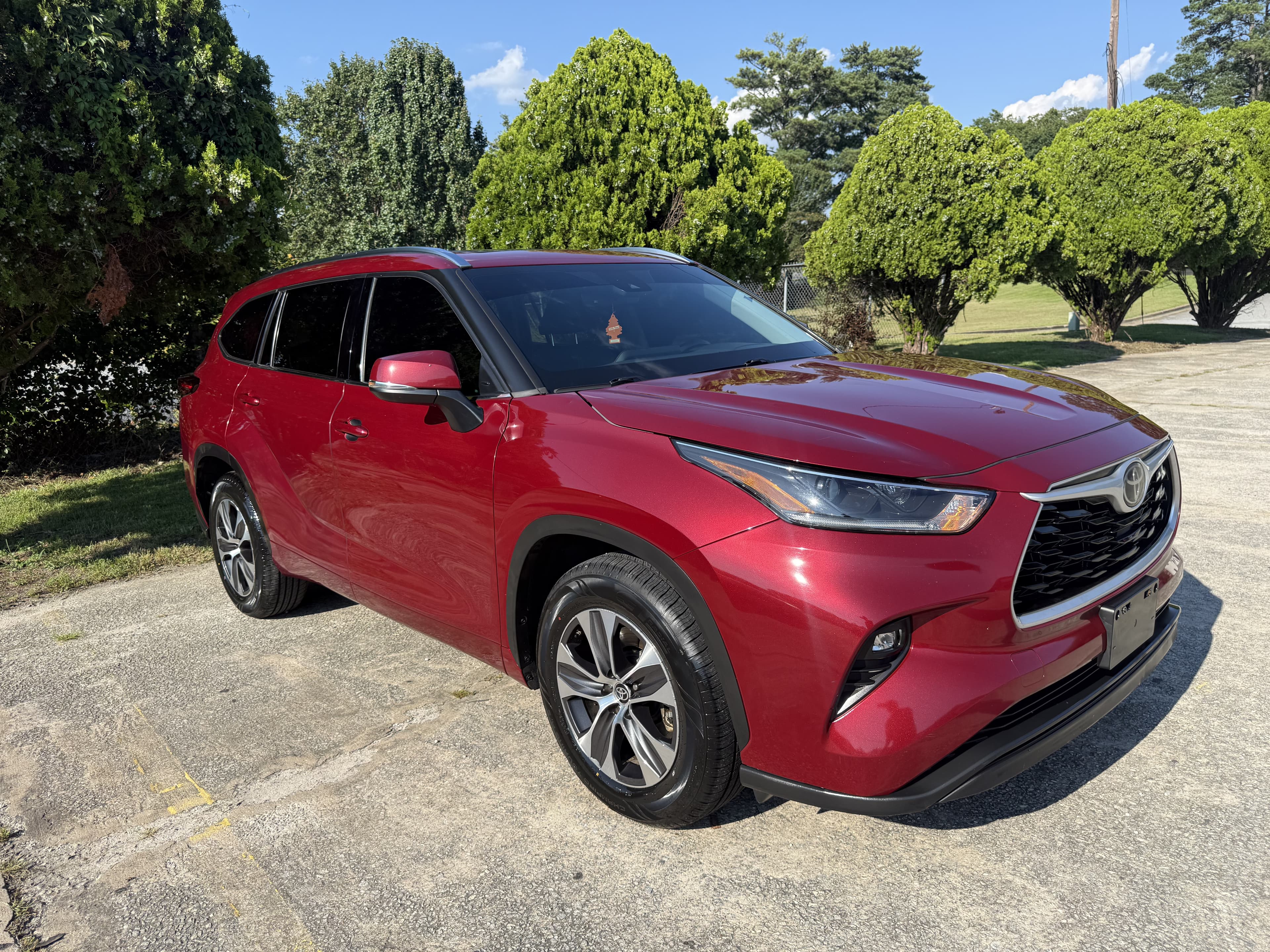 2026 Toyota Highlander XLE full loaded